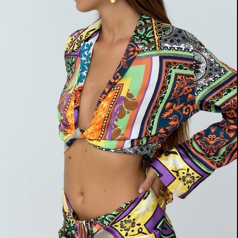 ZARA Printed Cropped Blouse BNWT